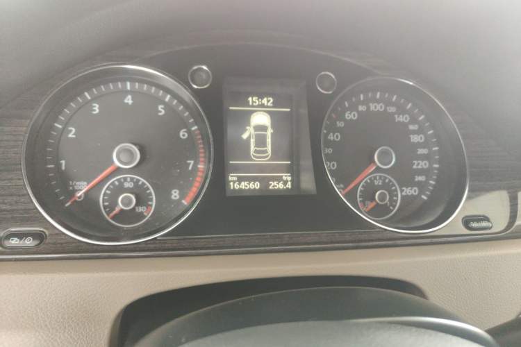 Used Volkswagen Magotan 2013 2.0 TSI Ultimate Model
