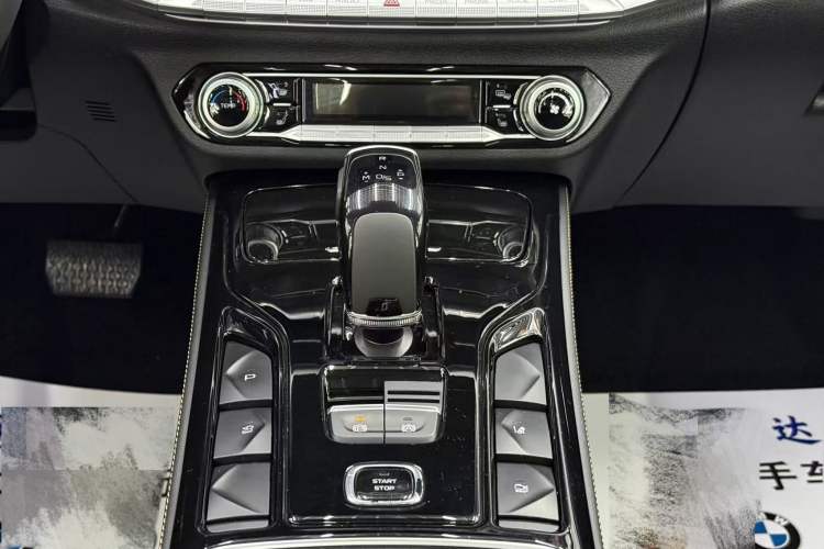 Used Bestune T77 2023 1.5T Automatic Premium Edition
