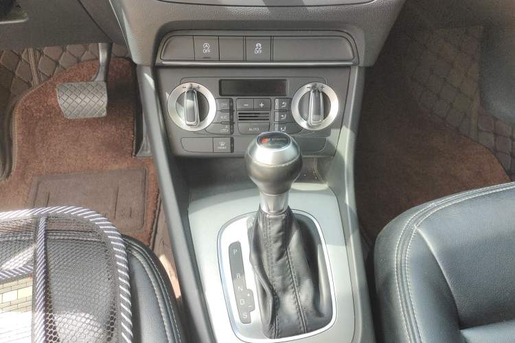 Used Audi Q3 2015 35 TFSI Ambition Edition
