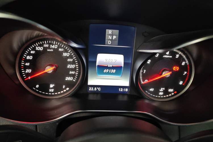 Used Mercedes-Benz GLC 2018 Facelift GLC 200 4MATIC
