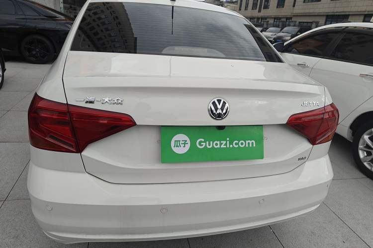 Used Volkswagen Jetta 2017 1.5L Automatic Fashion Model
