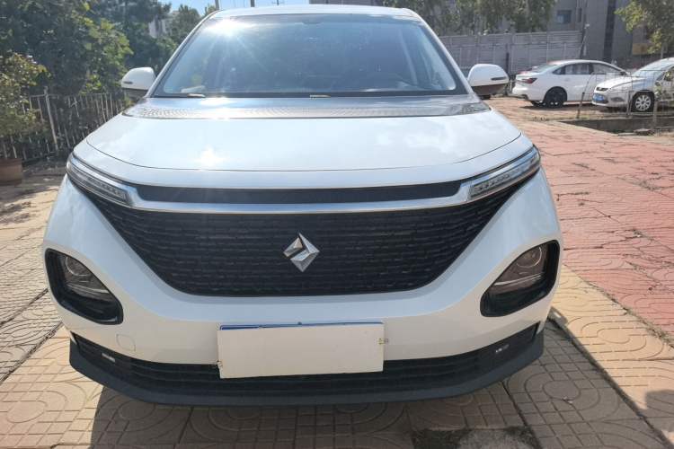 Used Baojun RM-5 2019 1.5L Manual Elite Edition with 24-hour Online Service 5 Seats
