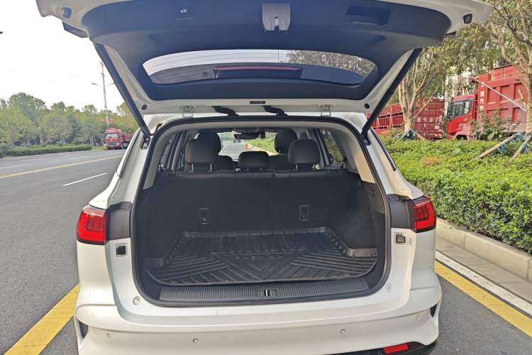 Used Roewe RX5 MAX 2019 300TGI Automatic Intelligent Driving Health Cabin Edition
