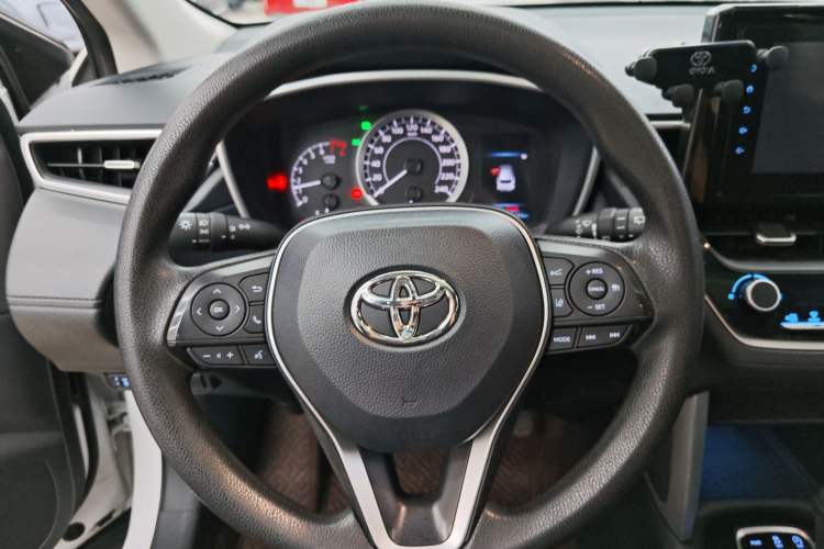 Used Toyota FRONTLANDER 2022 2.0L CVT Luxury Edition