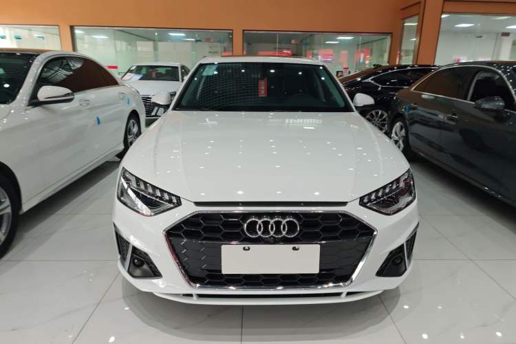 Used Audi A4L 2023 40 TFSI Fashion Dynamic Model
