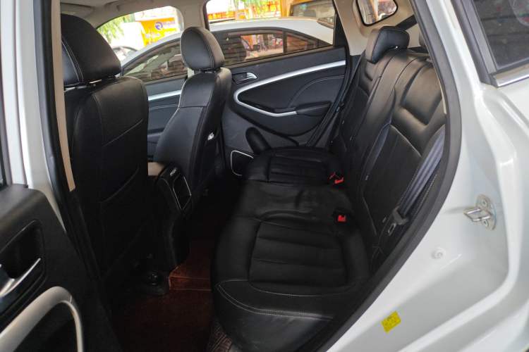 Used Yema Bojun 2019 Performance Version 1.5T CVT Lingdong Model