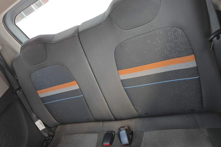 Used Wuling Hongguang MINIEV 2021 Macaron Premium Model – Lithium Iron Phosphate
