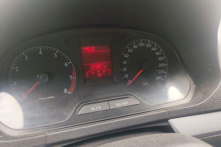 Used Volkswagen Jetta 2015 Value Edition 1.6L Automatic Comfort Version
