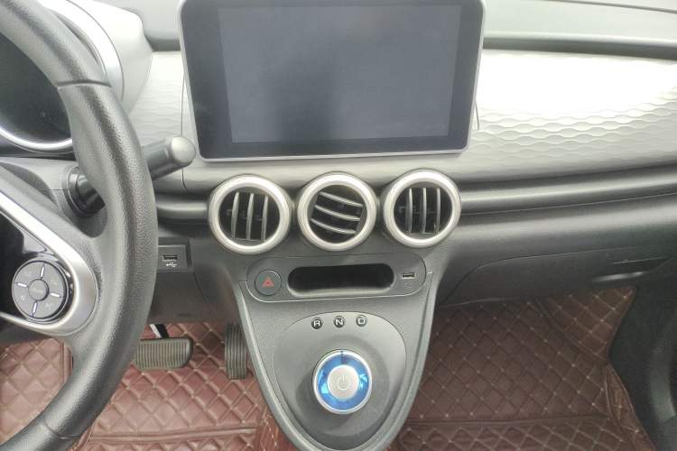 Used ORA Black Cat 2021 301 km Basic Version
