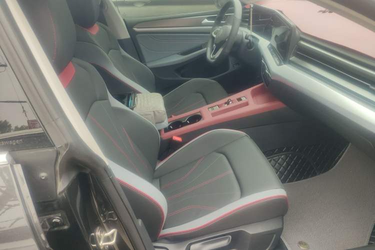 Used Volkswagen Lamando 2024 Lavida L 280TSI DSG Cool & Spicy Edition
