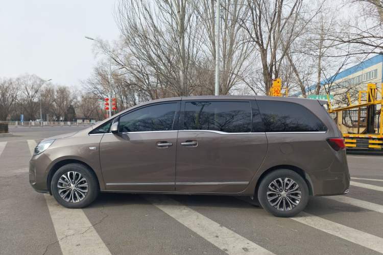 Used Buick GL8 2021 Land Cruiser Executive 652T Premium Model
