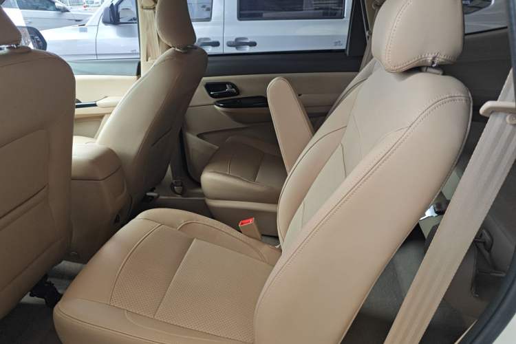 Used Wuling Hongguang 2015 1.5L S1 Comfort China V Standard