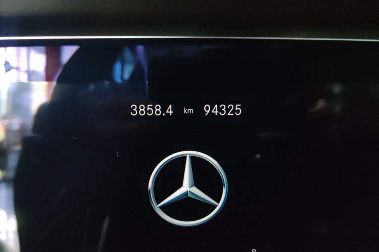 Used Mercedes-Benz E-Class 2021 Facelift E 260 L 4MATIC
