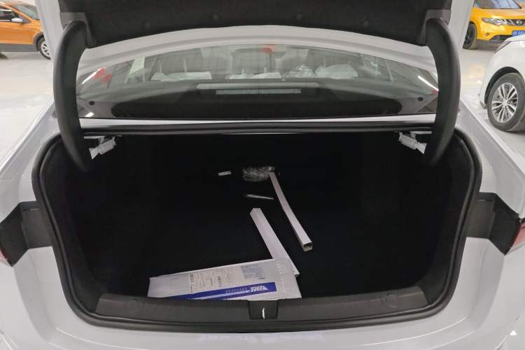 Used BYD Qin PLUS 2025 DM-i Smart Drive 55KM Leading Model
