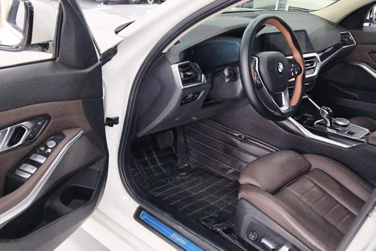 Used BMW 3 Series 2020 325Li First Edition
