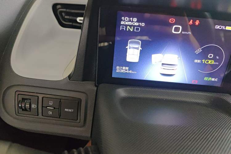 Used Wuling Hongguang MINIEV 2021 Macaron Fashion Model Lithium Iron Phosphate
