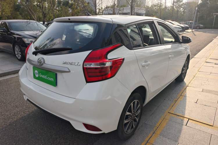 Used Toyota YARiS L 2020 1.5L CVT Luxury Edition
