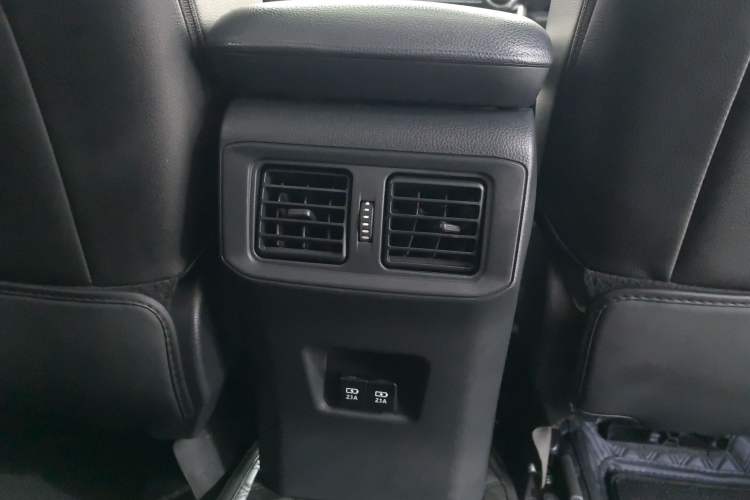 Used Toyota RAV4 2020 2.0L CVT Two-Wheel Drive Fashion Edition
