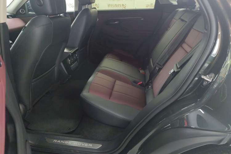 Used Land Rover Range Rover Evoque 2023 Aurora L 249 PS Luxury Edition
