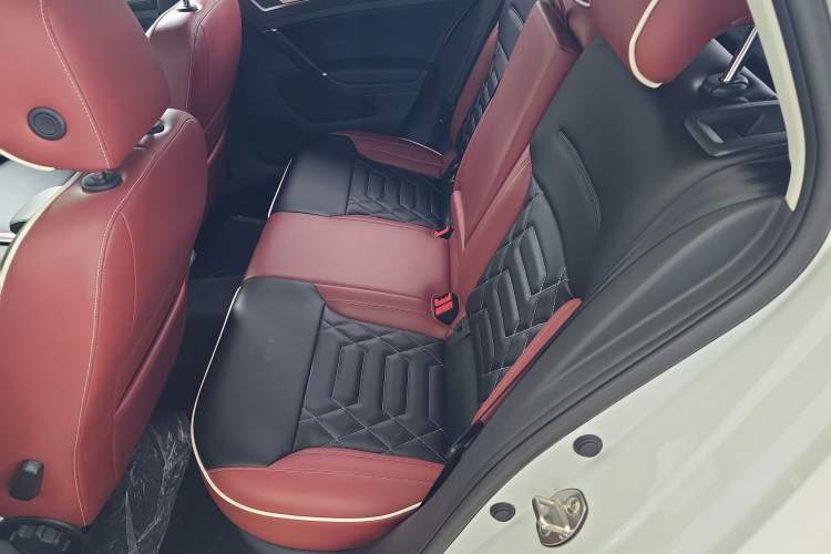 Used Volkswagen Golf 2019 280TSI DSG Comfort Version China VI Standard
