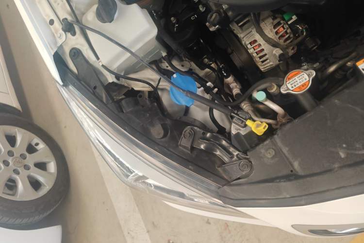 Used Hyundai Mistra 2014 1.8L Automatic Smart GLS
