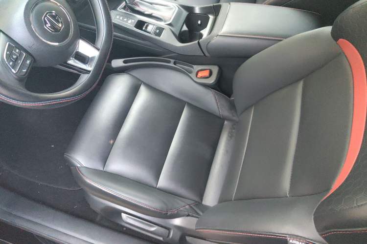 Used MG 5 2021 180 DVVT CVT Youth Luxury Edition
