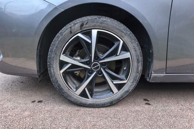 Used Roewe i5 2023 1.5L CVT Luxury Edition