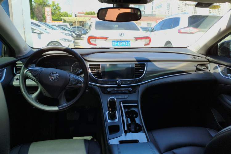 Used Buick LaCrosse 2021 652T Luxury Model
