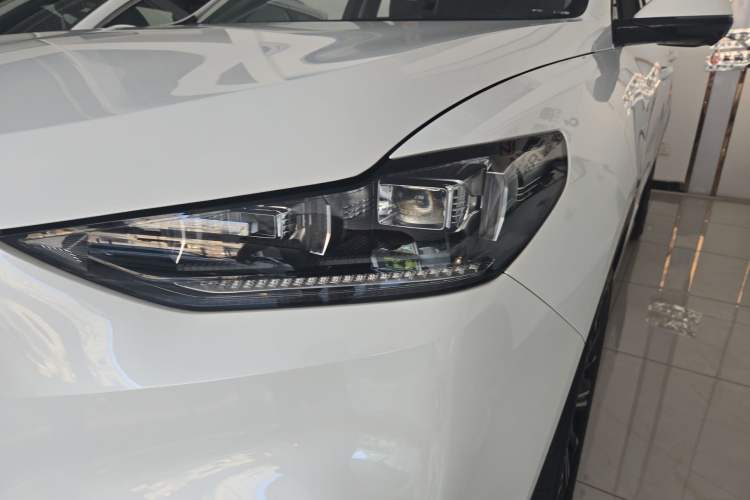 Used Wey VV6 2021 2.0T Two-Wheel Drive Smart Plus
