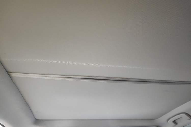 Used Venucia VX6 2023 520 Air
