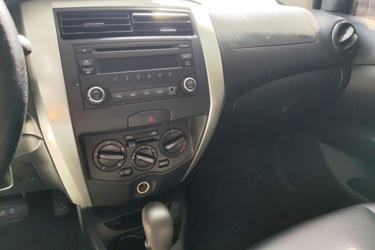 Used Nissan Livina 2013 1.6XE CVT Comfort Edition
