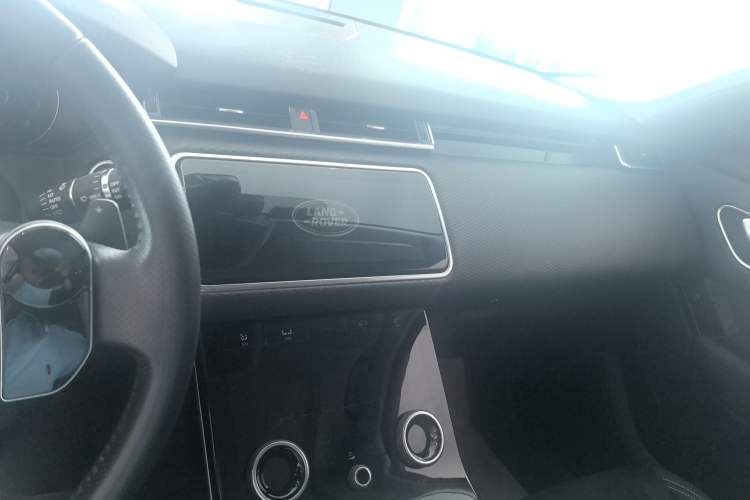 Used Land Rover Range Rover Velar 2019 250 PS