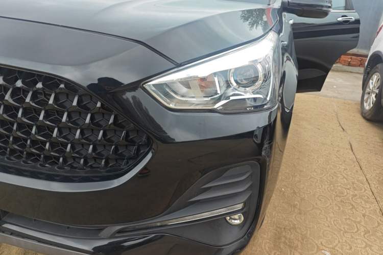 Used Haval M6 2019 1.5T DCT Two-Wheel Drive Elite Version China VI Standard
