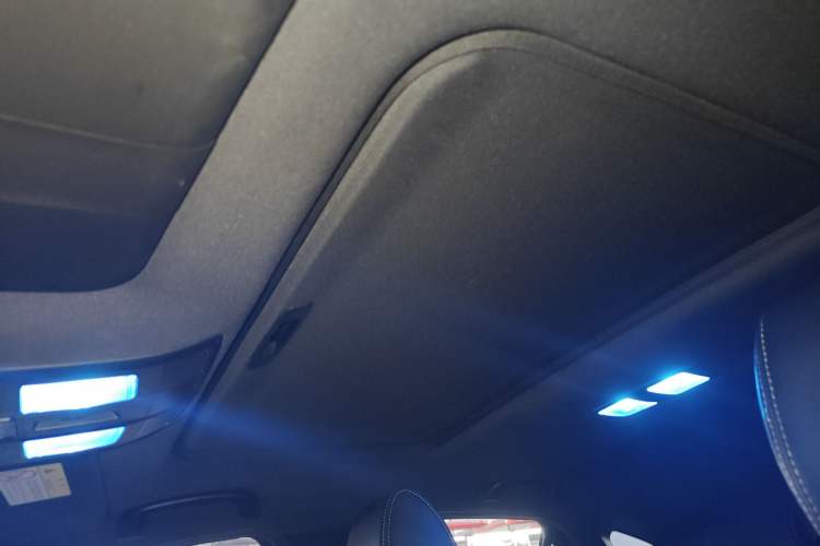 Used Mazda CX-4 2018 2.0L Automatic Two-Wheel Drive Blue Sky Dynamic Version China VI Standard
