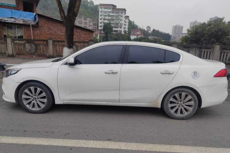 Used Kia K4 2014 1.8L Automatic DLX
