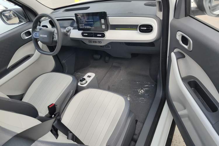 Used  Panda 2025 210km Panda Rider
