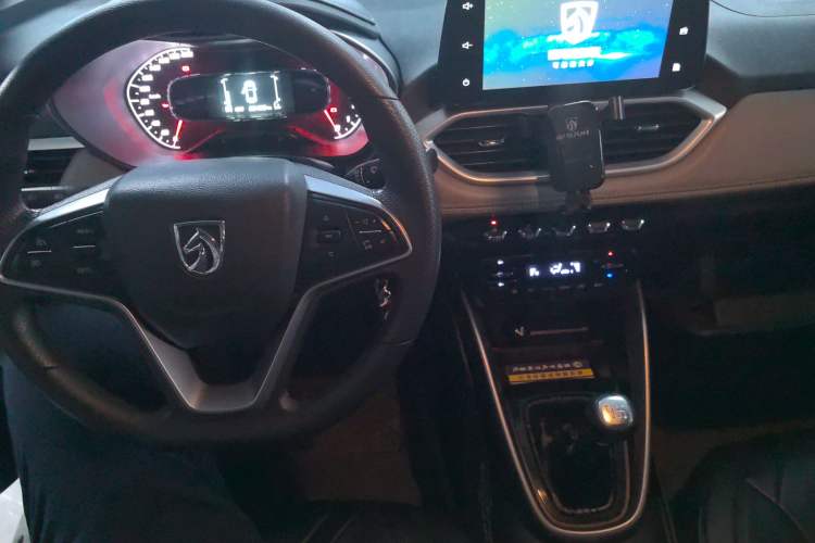 Used Baojun 510 2017 1.5L Manual Fashion Edition
