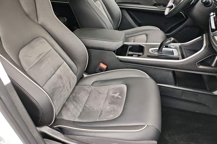 Used Haval H6 2023 National Trend Edition 1.5T Automatic Champion Version
