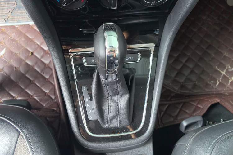 Used Volkswagen Bora 2014 1.6L Automatic Comfort Model
