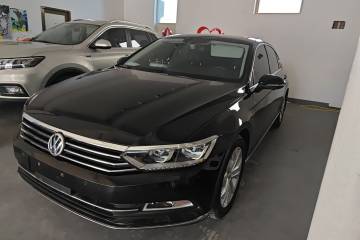 Used Volkswagen Magotan 2017 330TSI DSG Luxury Model