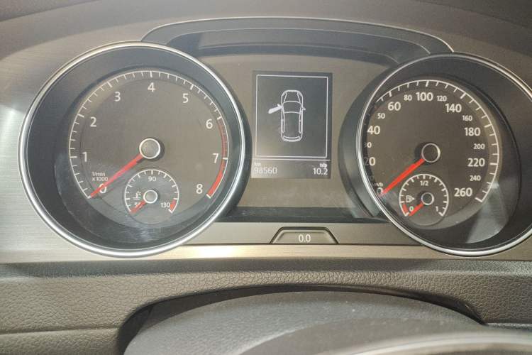 Used Volkswagen Golf 2015 1.4TSI Automatic Comfort Model
