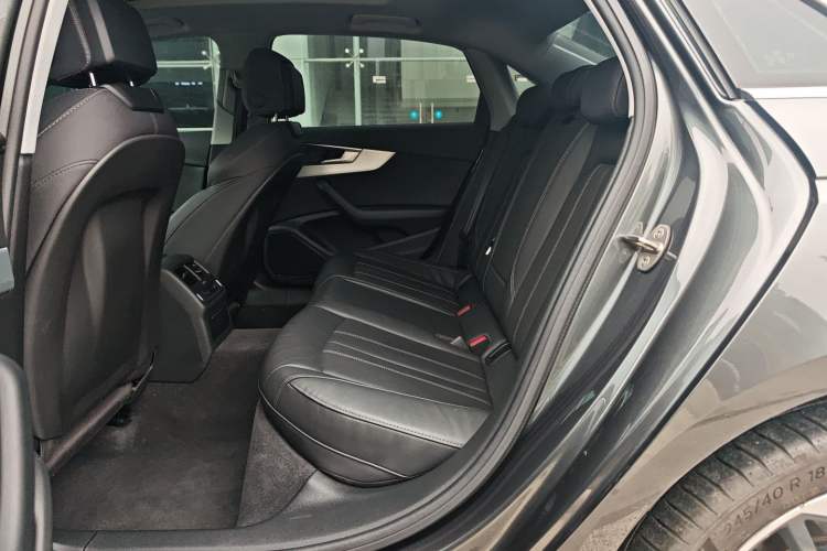 Used Audi A4L 2020 40 TFSI Fashion Dynamic Model