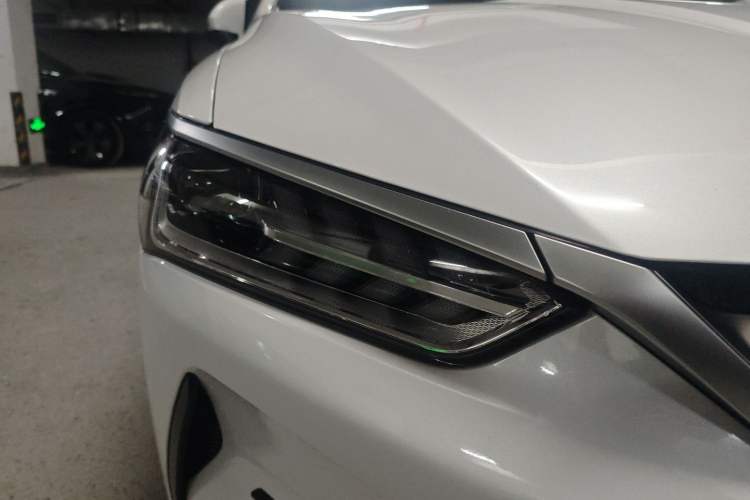 Used BYD Qin PLUS 2021 EV 400KM Luxury Model