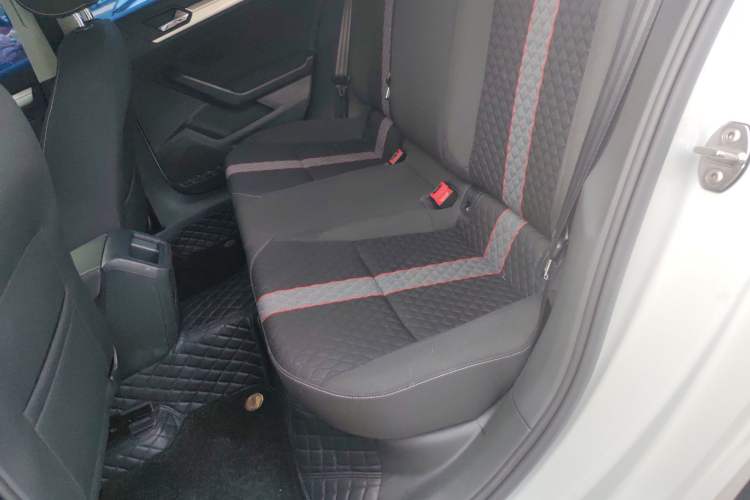 Used Volkswagen Lamando 2021 230TSI DSG Fashion Edition
