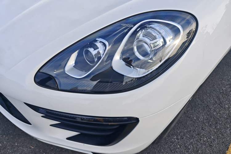 Used Porsche Macan 2014 Macan 2.0T
