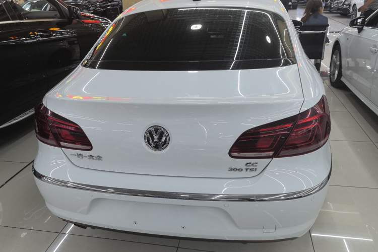 Used Volkswagen FAW-Volkswagen CC 2016 1.8TSI Luxury Model
