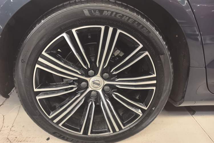 Used Volvo S60 2020 T4 Zhiyuan Luxury Edition