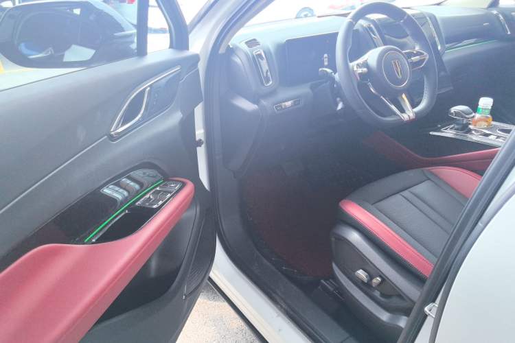 Used Hongqi HS3 2023 1.5T Two-Wheel Drive Shanwei Edition