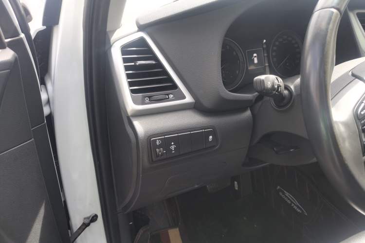 Used Hyundai Tucson 2015 1.6T Dual-Clutch Two-Wheel-Drive Smart Model
