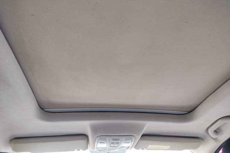 Used Sinotruk VGV U70 2020 1.5T Automatic Smart Enjoyment Elite Version 7 Seats
